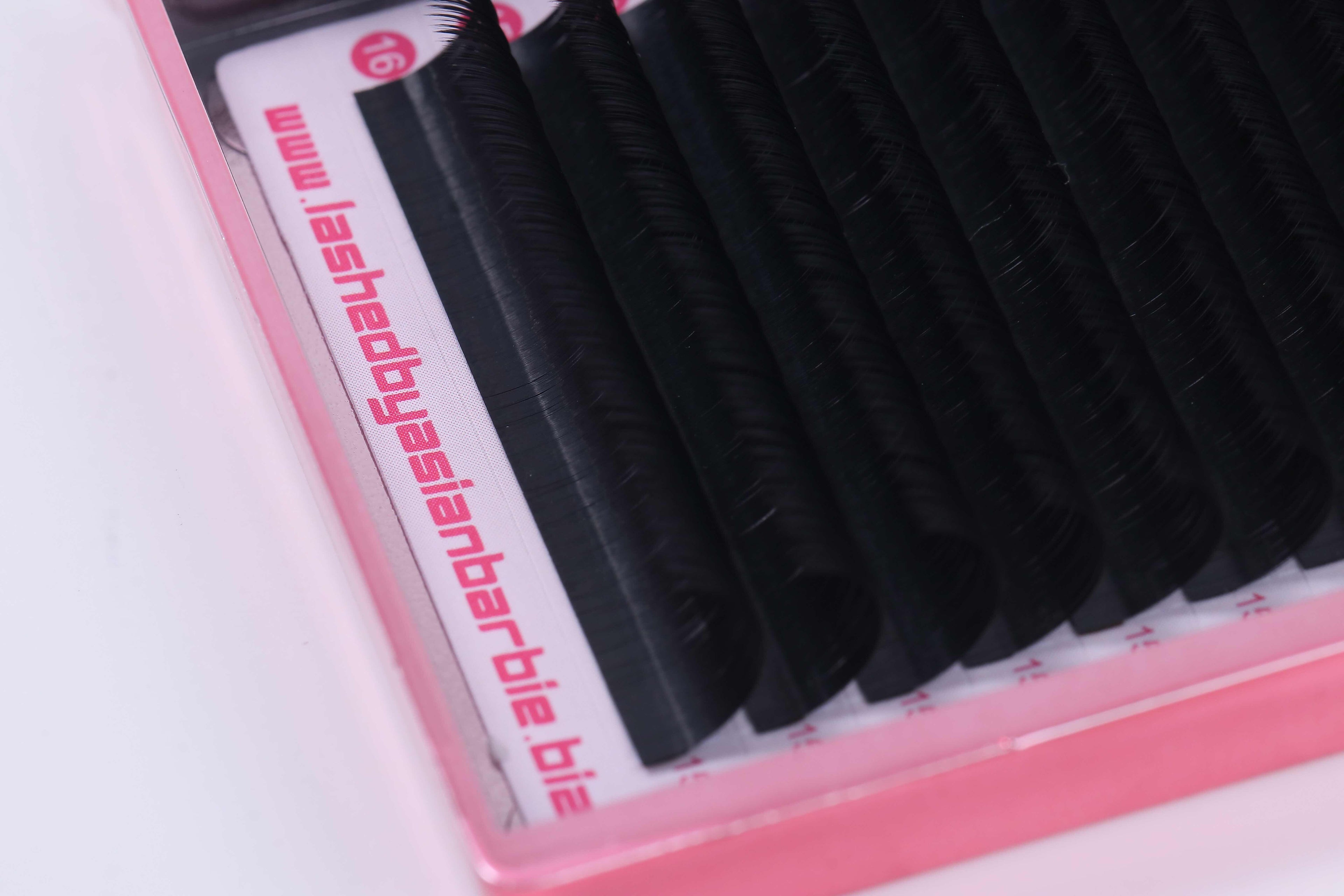 .5 C CASHMERE LASH TRAYS